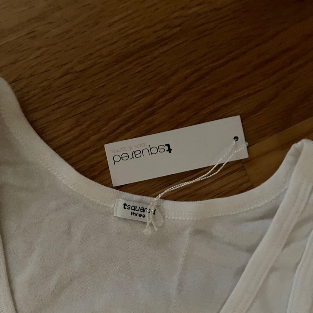 T Squared Layering tanks Size Small - Picture 3 of 3